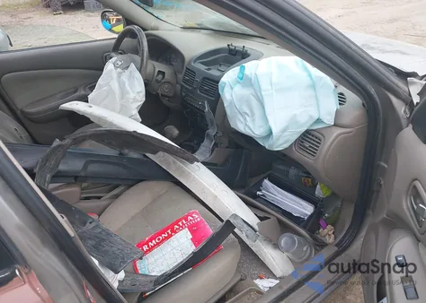 2004 Nissan Sentra 1.8S из США, поврежденный, VIN 3N1CB51AX4L561474